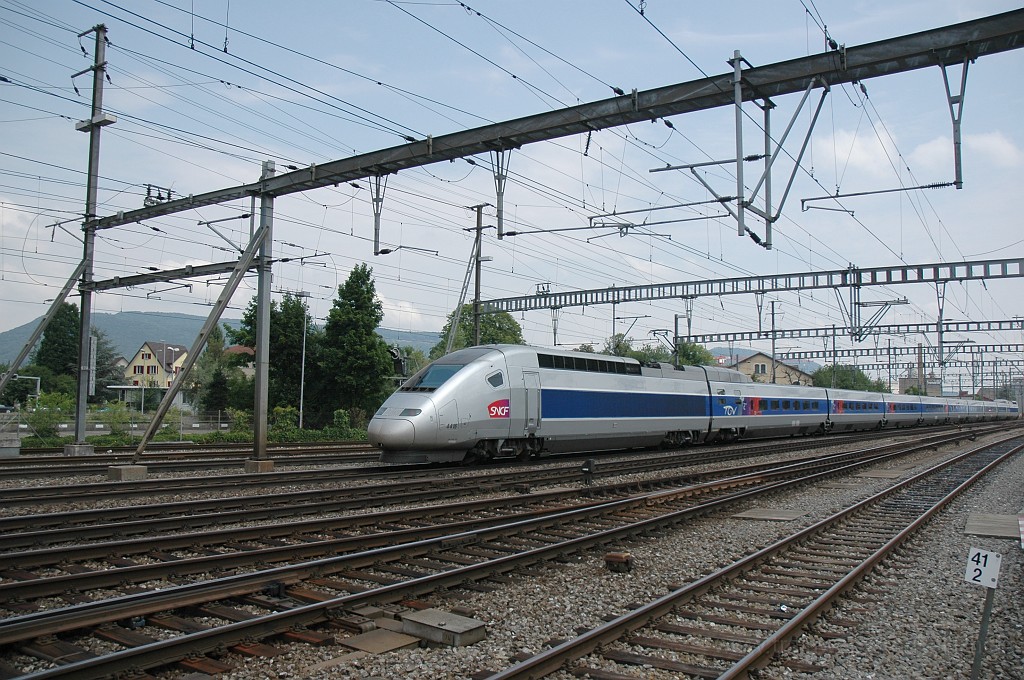 1944-0020-220710.jpg - SNCF TGV 384.032 / Aarau 22.7.2010