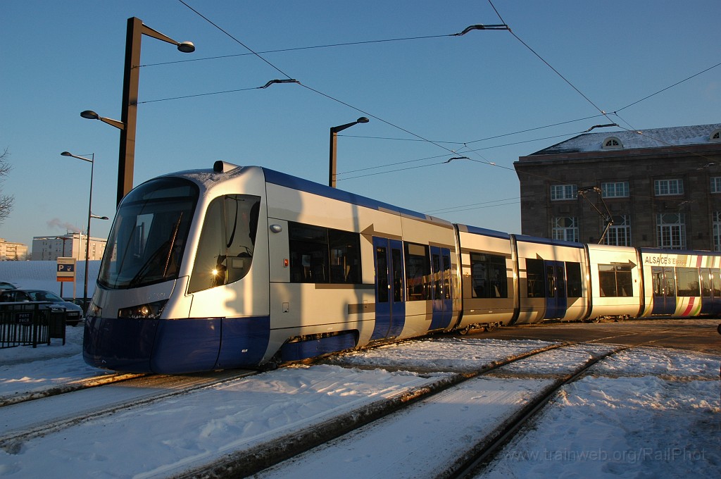 2052-0024-261210.jpg - SNCF U 25621 / Mulhouse 26.12.2010
