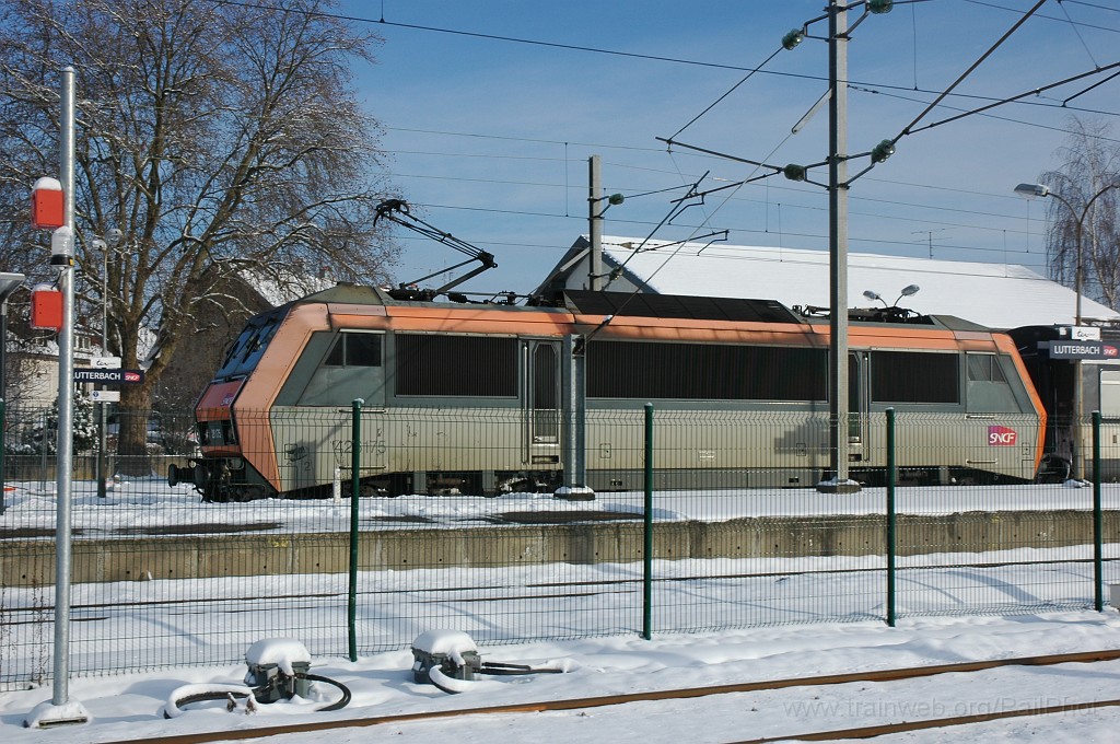 2054-0035-271210.jpg - SNCF BB 26175 / Lutterbach 27.10.2010