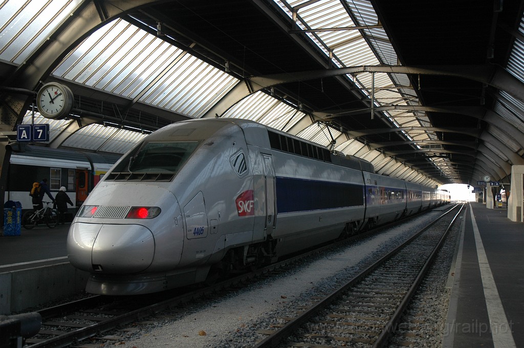 2262-0035-271111.jpg - SNCF TGV 384.010 / Zürich HB 27.11.2011
