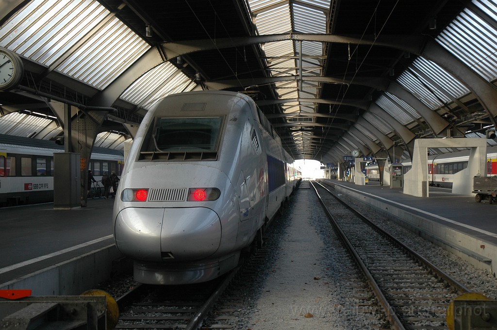 2262-0036-271111.jpg - SNCF TGV 384.010 / Zürich HB 27.11.2011