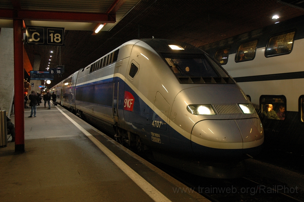 2300-0027-200112.jpg - SNCF TGV 310.014 / Zürich HB 20.1.2012