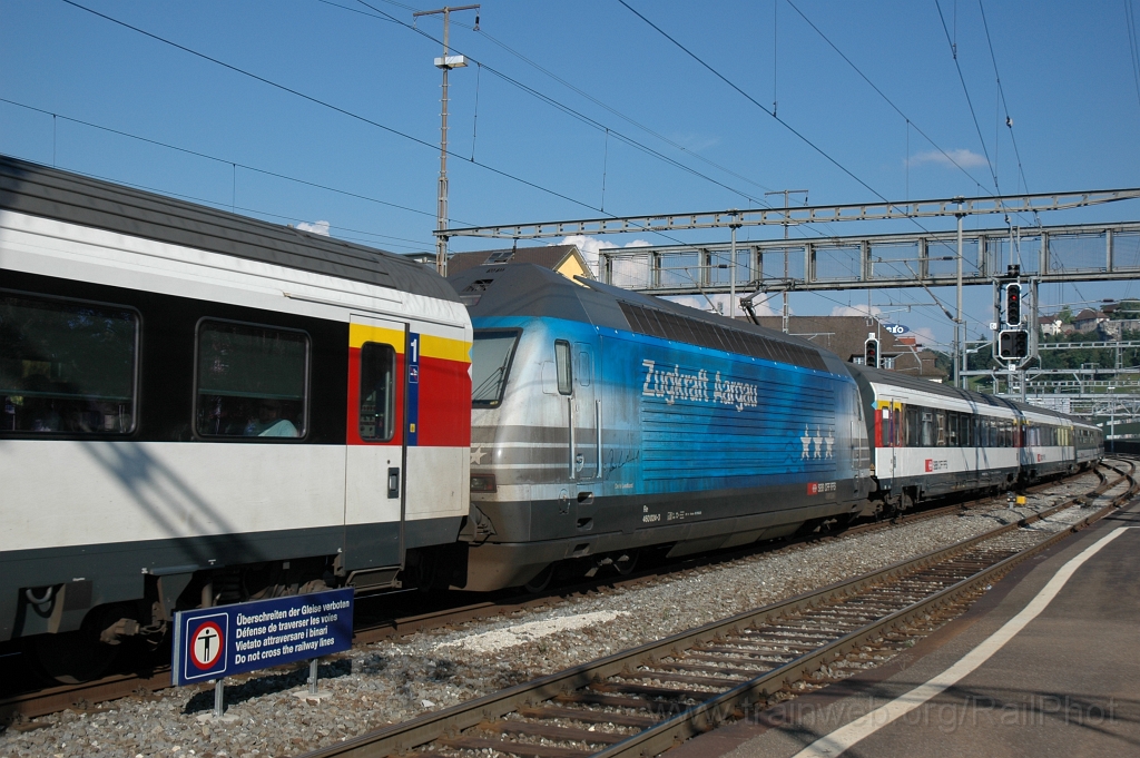 2563-0029-100812.jpg - SBB-CFF Re 460.024-3 «Rheintal» / Lenzburg 10.8.2012