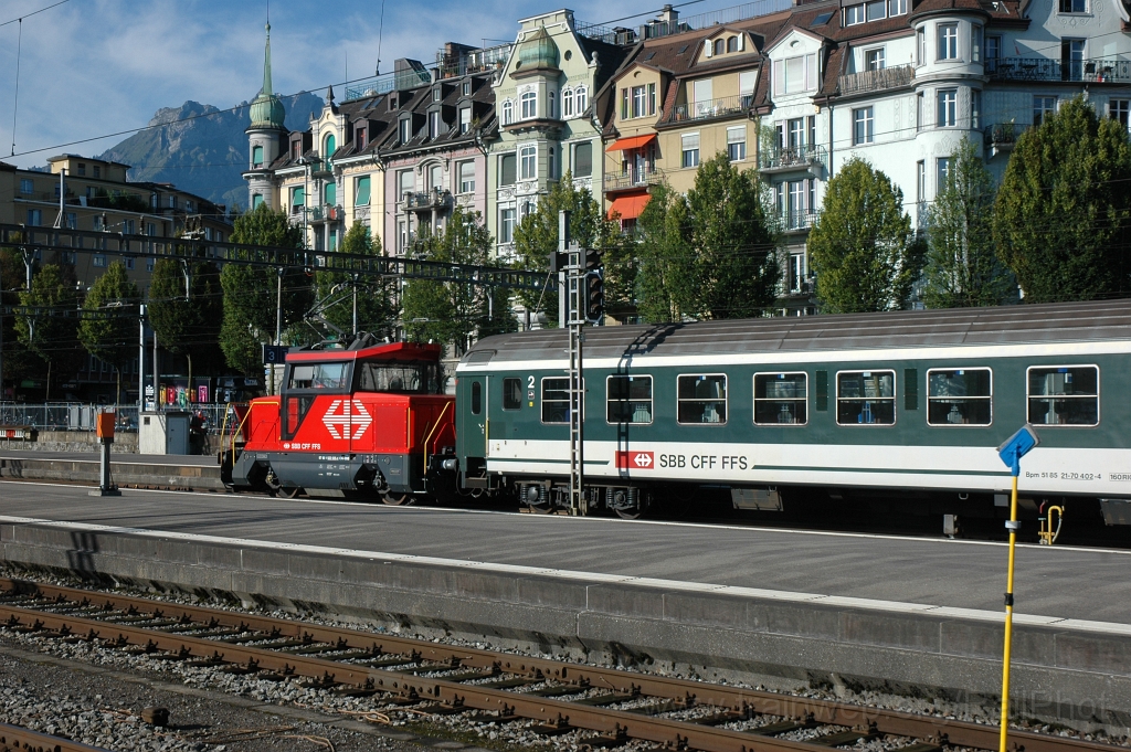 2591-0001-290812.jpg - SBB-CFF Ee 922.005-4 / Luzern 29.8.2012