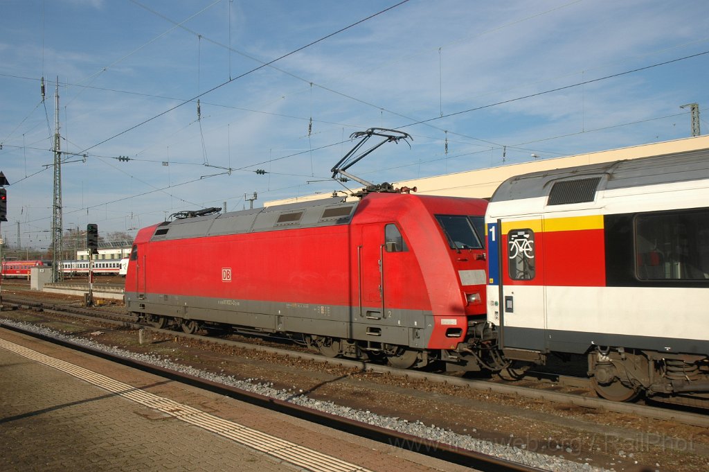 2676-0013-171112.jpg - DBAG 101.023-0 / Basel Badische Bahnhof 17.11.2012
