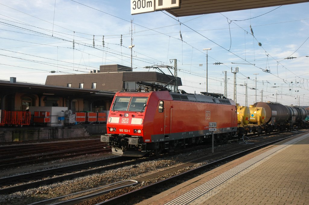2676-0044-171112.jpg - DBAG 185.102-1 / Basel Badische Bahnhof 17.11.2012