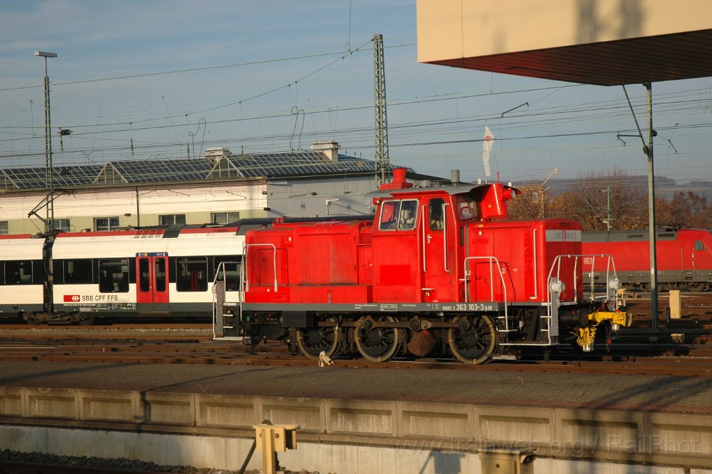 2679-0026-171112.jpg - DBAG 363.103-3 / Basel Badische Bahnhof 17.11.2012