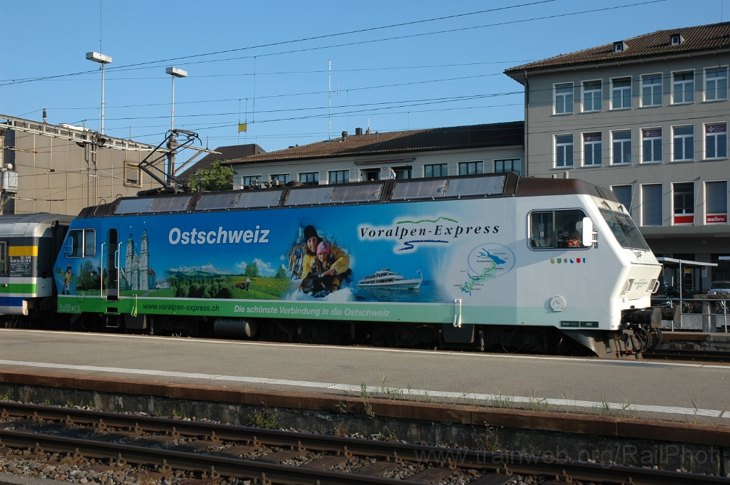 2906-0005-140813.jpg - SOB Re 456.096-7 «Wattwil» / Rapperswil 14.8.2013