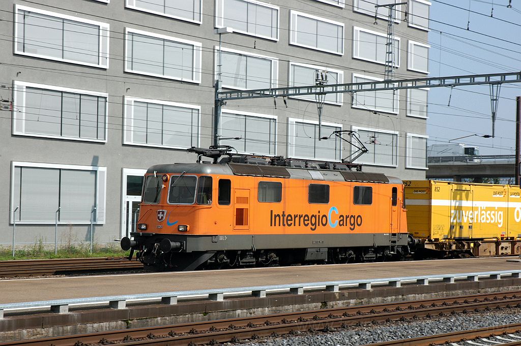 3271-0049-220914.jpg - SBB-CFF Re 4/4'' 11320 "InterRegio Cargo" / Zürich-Altstetten 22.9.2014
