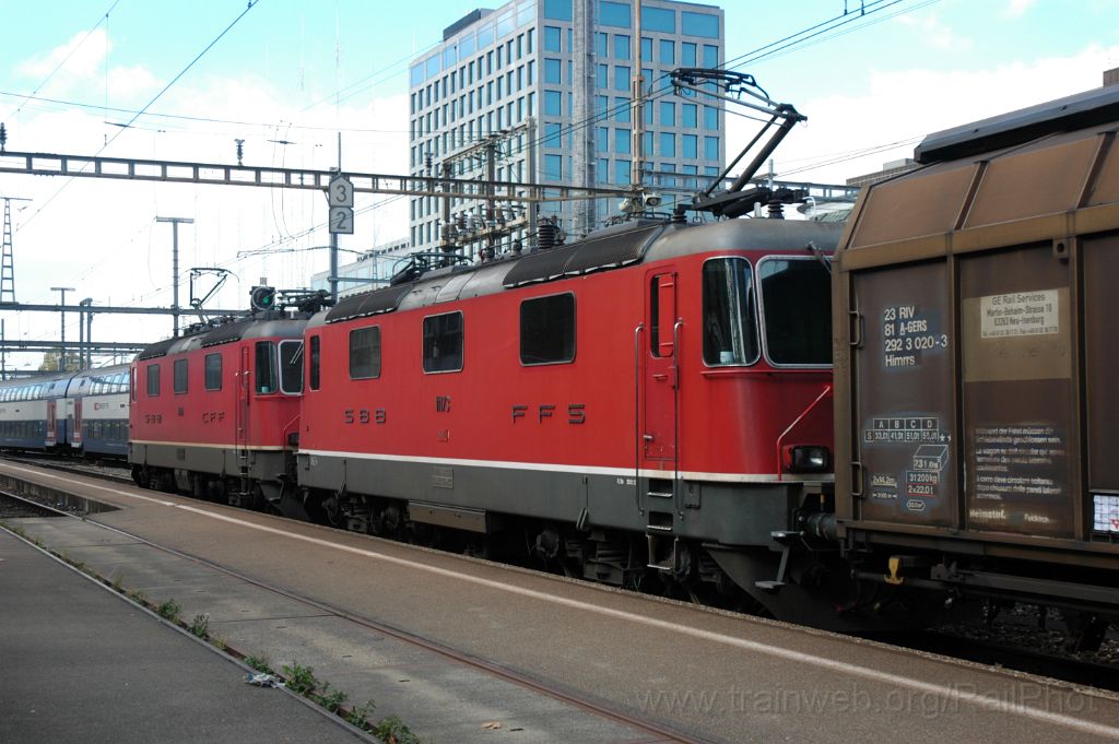 3376-0048-241014.jpg - SBB-CFF Re 4/4'' 11185 + Re 4/4'' 11173 / Zürich-Altstetten 24.10.2014