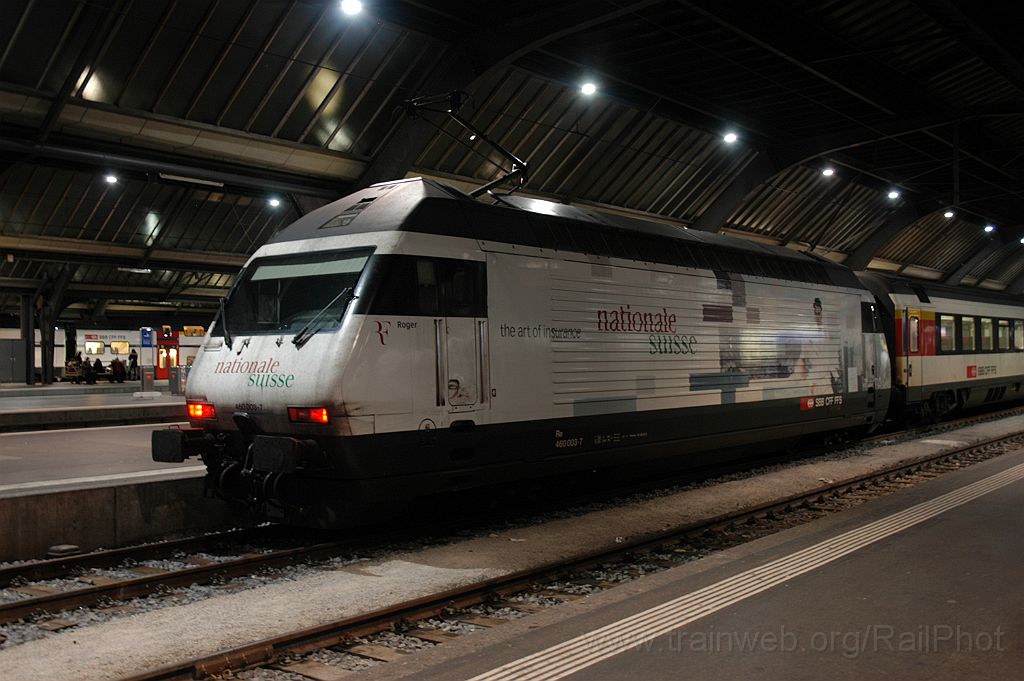 3394-0004-191114.jpg - SBB-CFF Re 460.003-7 "Milieu du monde" / Zürich HB 19.11.2014