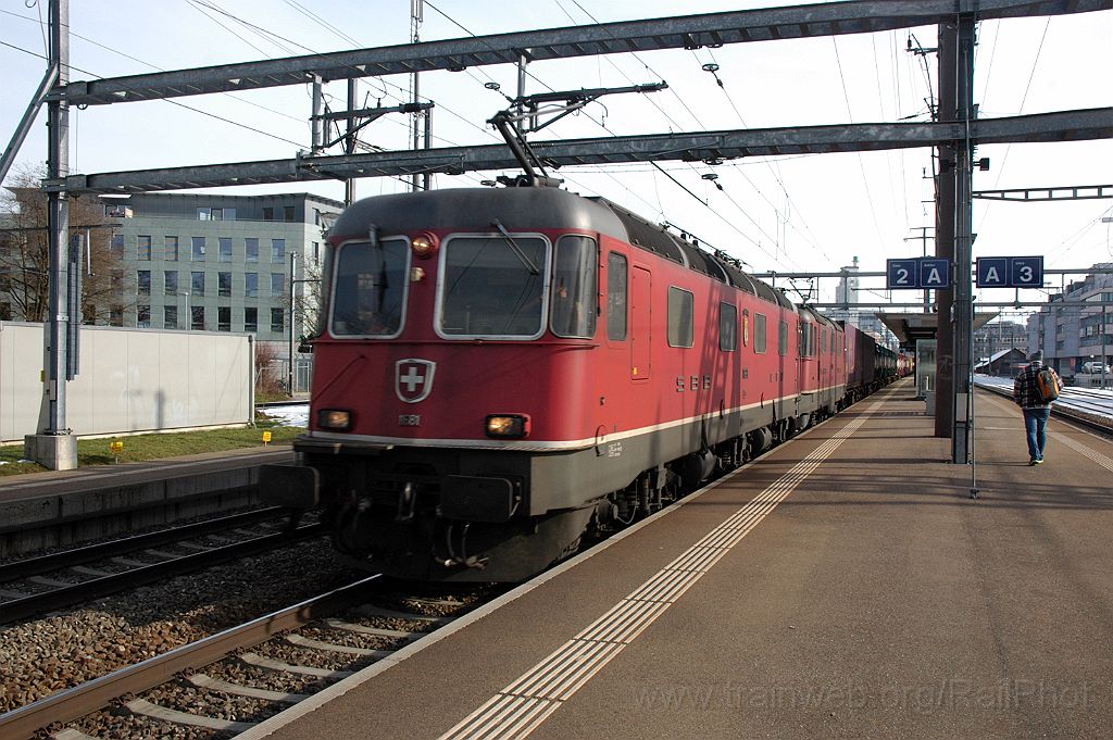 3506-0007-130215.jpg - SBB-CFF Re 6/6 11681 "Immensee" + Re 4/4'' 11333 / Gümligen 13.2.2015