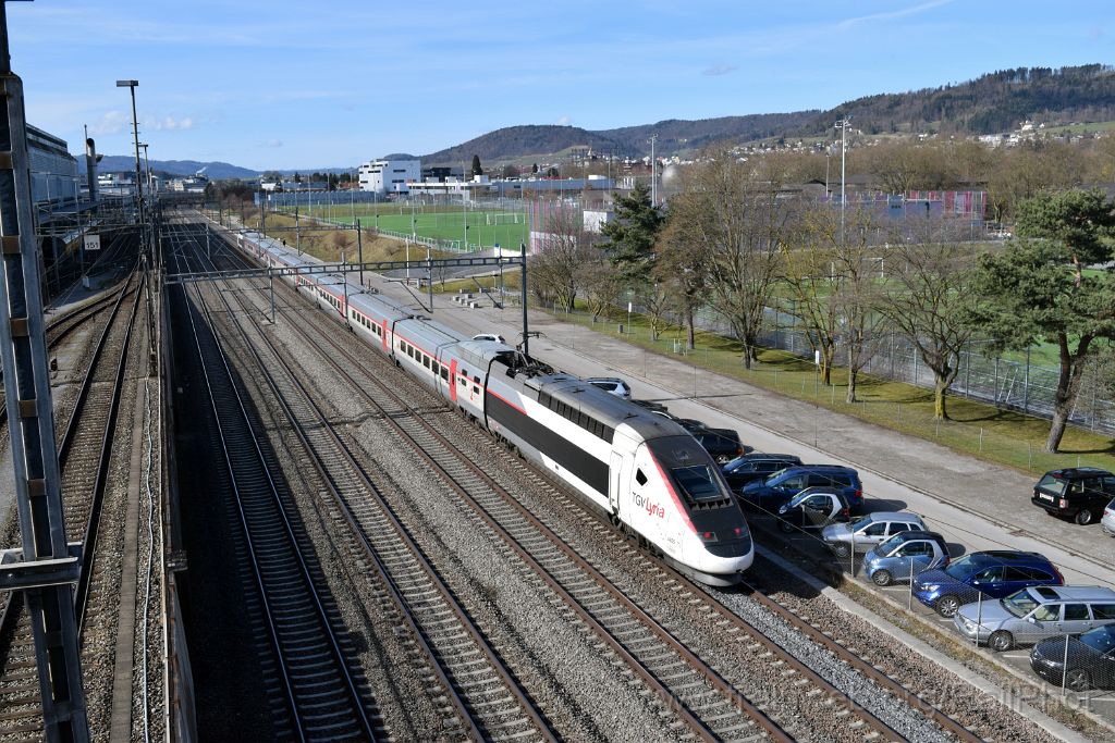 4385-0035-020317.jpg - SNCF TGV 384.010 / Zürich-Mülligen (Hermetschloobrücke) 2.3.2017