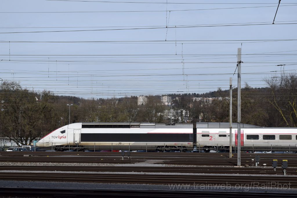 4389-0035-030317.jpg - SNCF TGV 384.016 / Zürich-Mülligen 3.3.2017