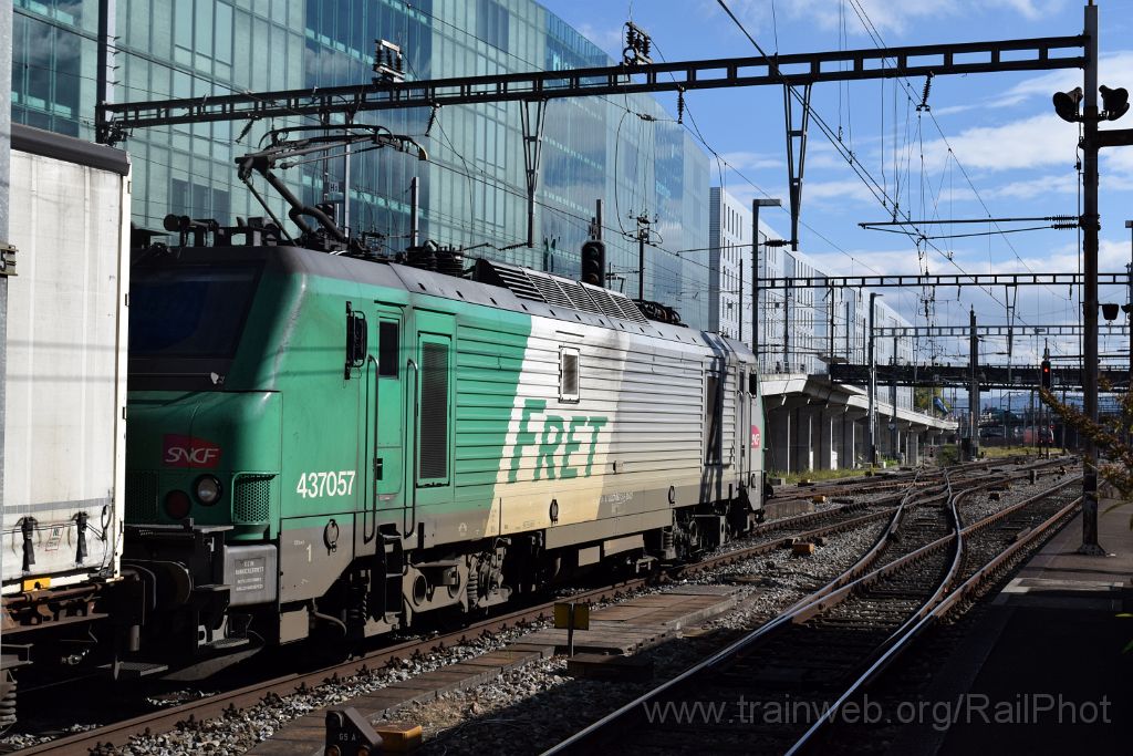 4706-0032-121017.jpg - SNCF BB 37057 / Basel SBB 12.10.2017
