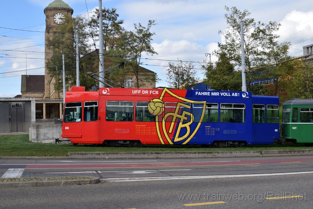 4713-0020-121017.jpg - BVB Be 4/4 490 "FCB" / Badische Bahnhof (Basel) 12.10.2017