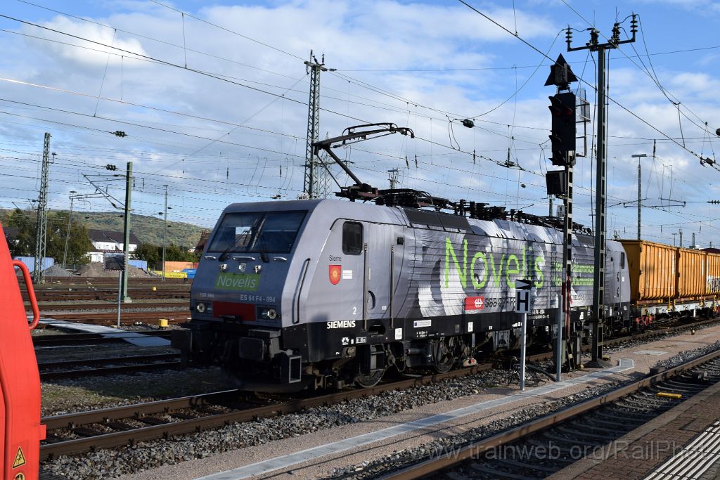 4717-0046-121017.jpg - MRCE ES 64 F4-094 "Sierre" / Basel Badische Bahnhof 12.10.2017