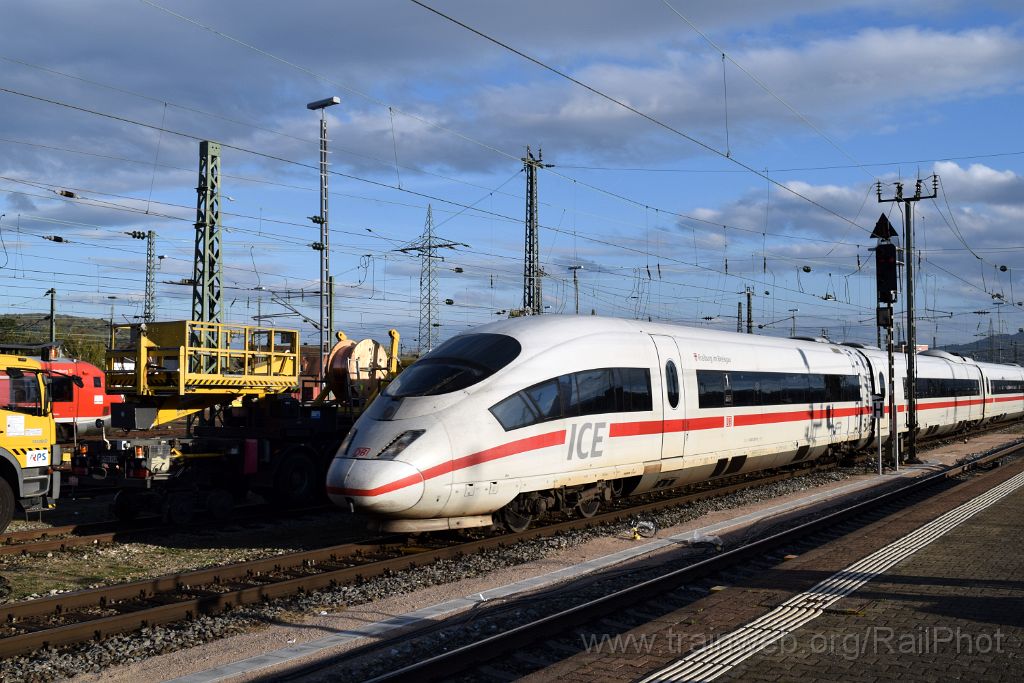 4721-0022-121017.jpg - DBAG ICE 403.001-1 "Freiburg im Breisgau" / Basel Badische Bahnhof 12.10.2017