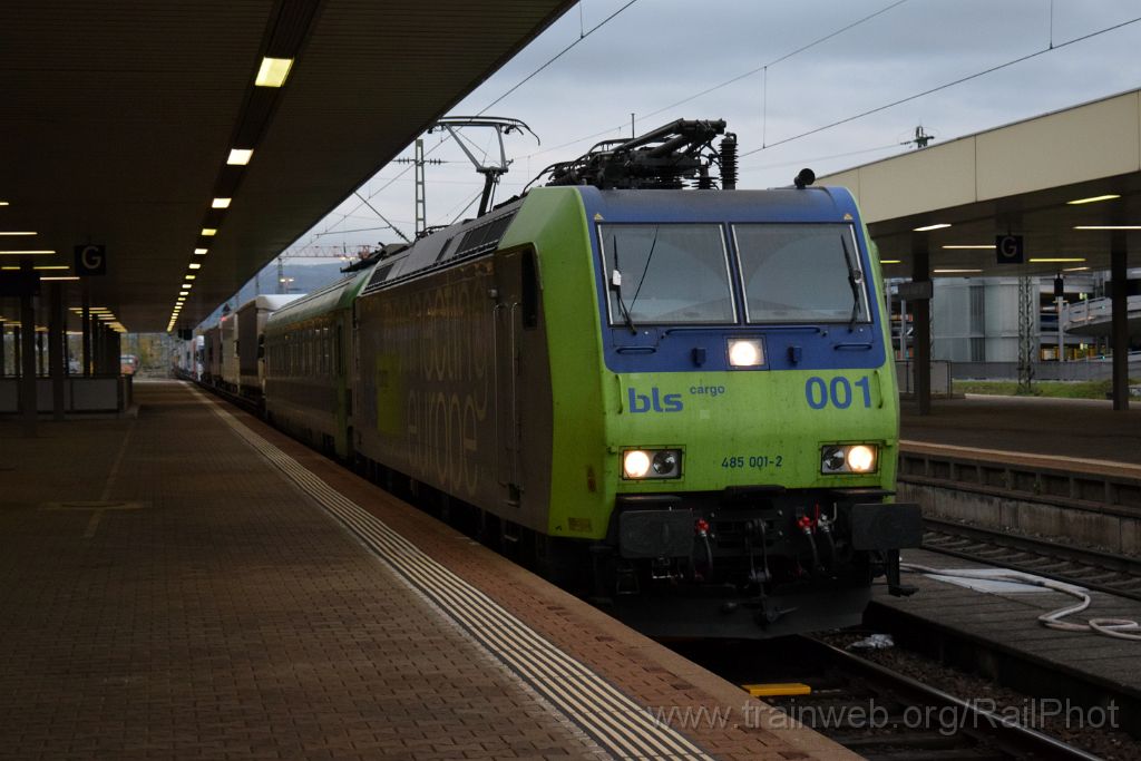 4771-0002-081117.jpg - BLS Re 485.001-2 "Haltingen" / Basel Badische Bahnhof 8.11.2017