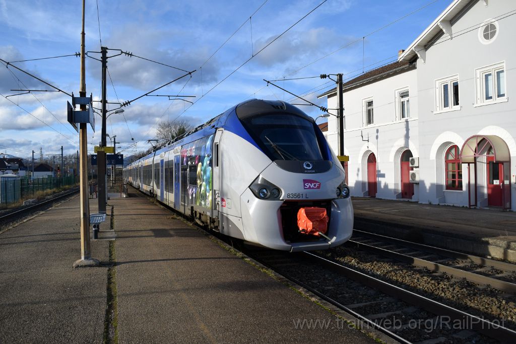 4796-0003-261217.jpg - SNCF B 83561 L / Lutterbach 26.12.2017