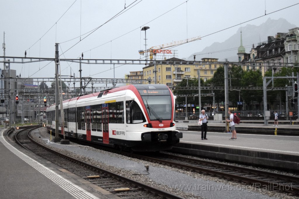 9187-0010-290624.jpg - SBB-CFF RABe 520.000-6 "Seon" / Luzern 29.6.2024