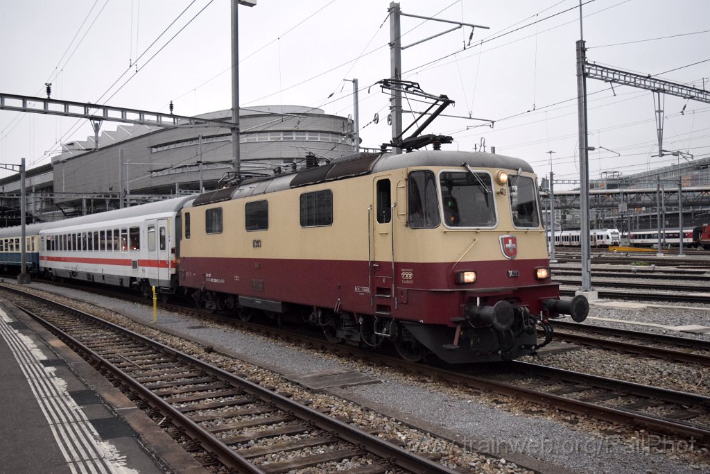 9191-0003-290624.jpg - IRSI Re 421.393-0 / Luzern 29.6.2024