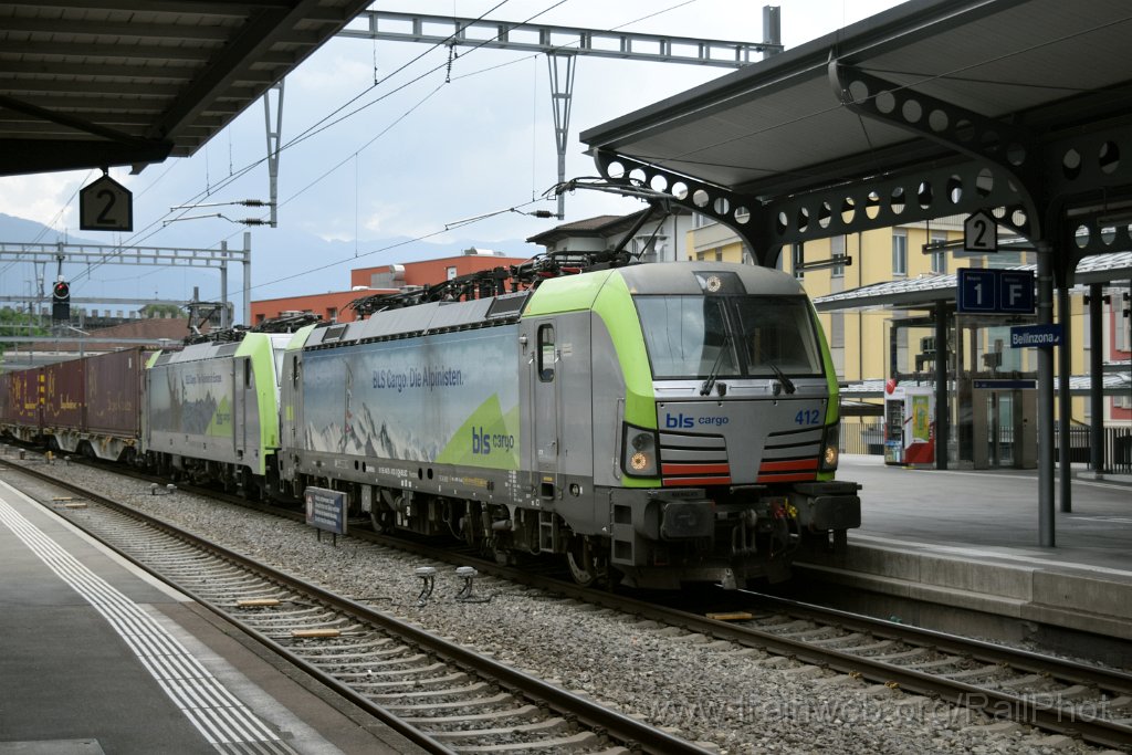 9195-0033-300624.jpg - BLS Re 475.412-3 + Re 486.501-0 / Bellinzona 30.6.2024