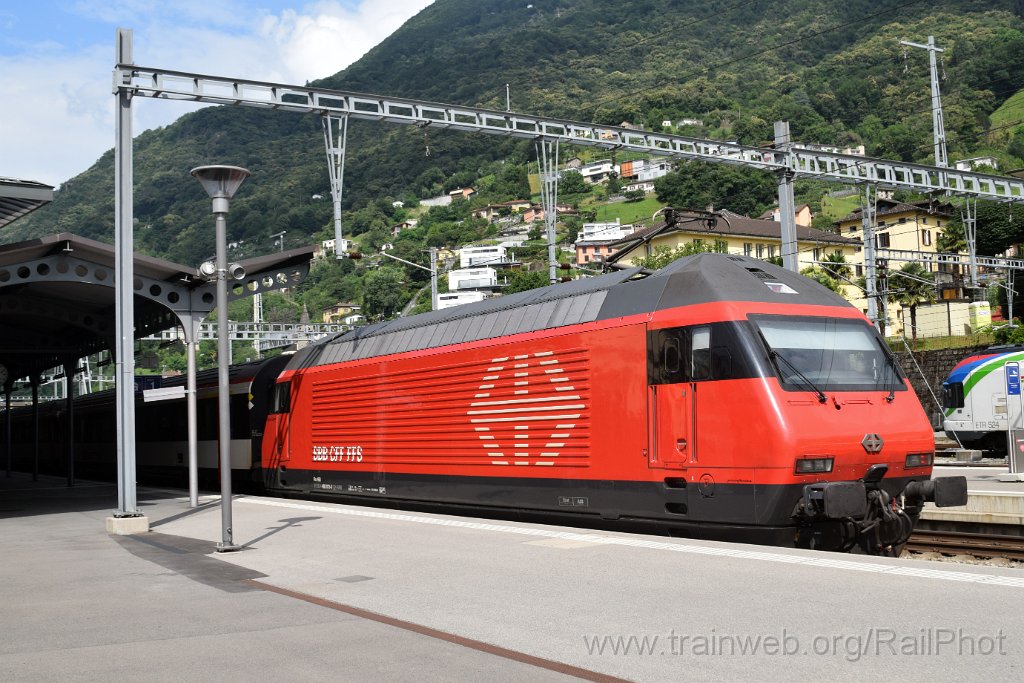 9196-0047-300624.jpg - SBB-CFF Re 460.073-0 "Monte Ceneri" / Bellinzona 30.6.2024