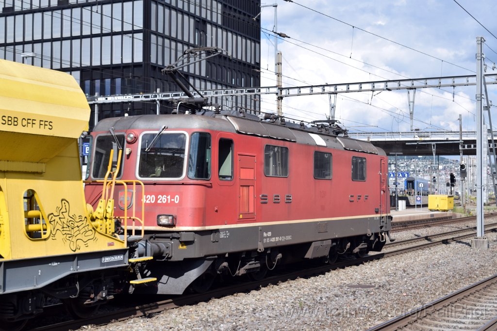 9200-0033-010724.jpg - SBB-CFF Re 4/4" 11261 / Zürich-Altstetten 1.7.2024