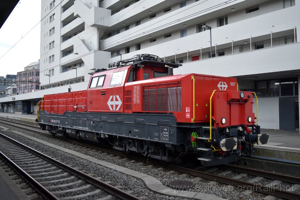 9211-0014-150724.jpg - SBB Aem 940.007-8 / Zürich-Altstetten 15.7.2024