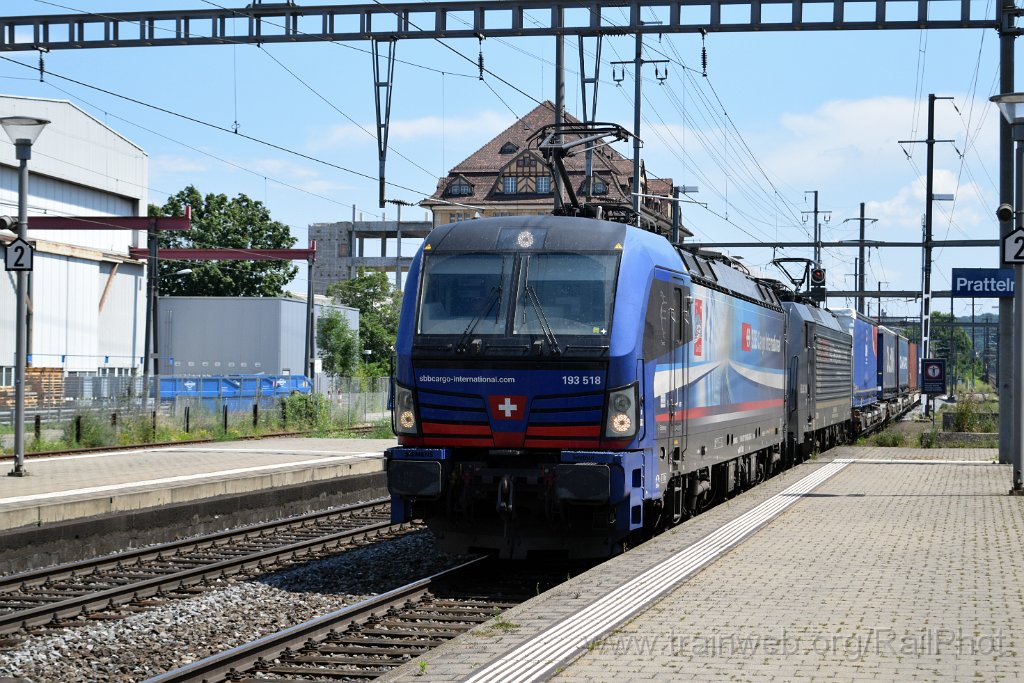 9227-0045-200724.jpg - SBB-CFF 193.518 "Ticino" + Beacon ES 64 F4-096 / Pratteln 20.7.2024