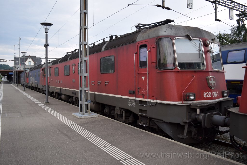 9251-0010-270724.jpg - SBB-CFF Re 6/6 11666 "Stein am Rhein" + Re 620.069-5 "Hägendorf" + Re 620.035-6 "Muttenz" / Bülach 27.7.2024