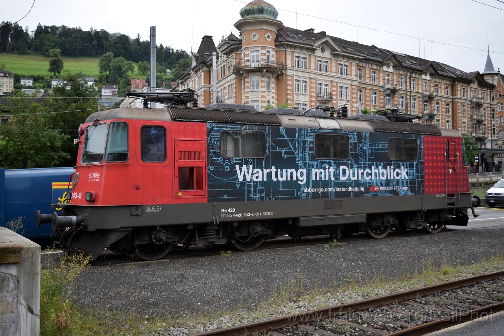 9251-0046-280724.jpg - SBB-CFF Re 420.243-8 "Wartung mit Durchblick" / St.Gallen HB 28.7.2024