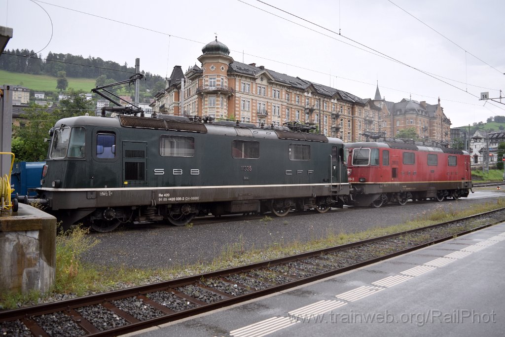 9255-0027-010824.jpg - SBB-CFF Re 4/4" 11335 + Re 4/4" 11269 / St.Gallen HB 1.8.2024