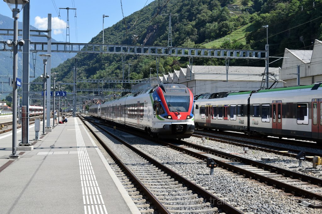 9269-0037-100824.jpg - SBB-CFF RABe 524.012 / Bellinzona 10.8.2024