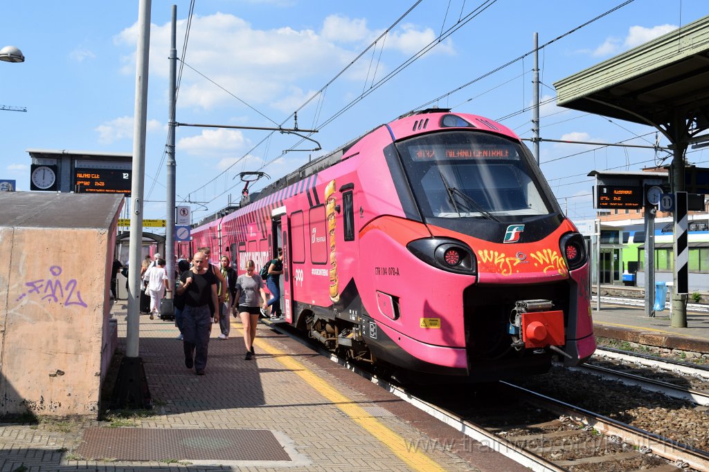 9307-0002-200824.jpg - FS ETR 104.078-A "Giro d'Italia" / Milano Lambrate 20.8.2024