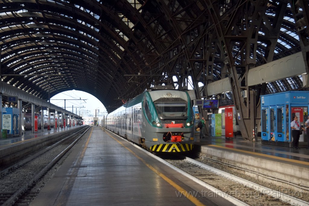 9311-0044-200824.jpg - Trenord ETR 526.009-B / Milano C 20.8.2024