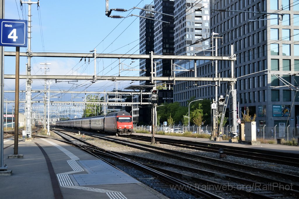 9325-0043-270824.jpg - SBB-CFF Re 460.084-7 "Helvetia" / Zürich-Altstetten 27.8.2024