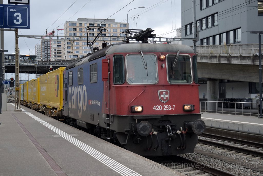 9398-0048-041024.jpg - SBB-CFF Re 420.253-7 / Zürich-Altstetten 4.10.2024