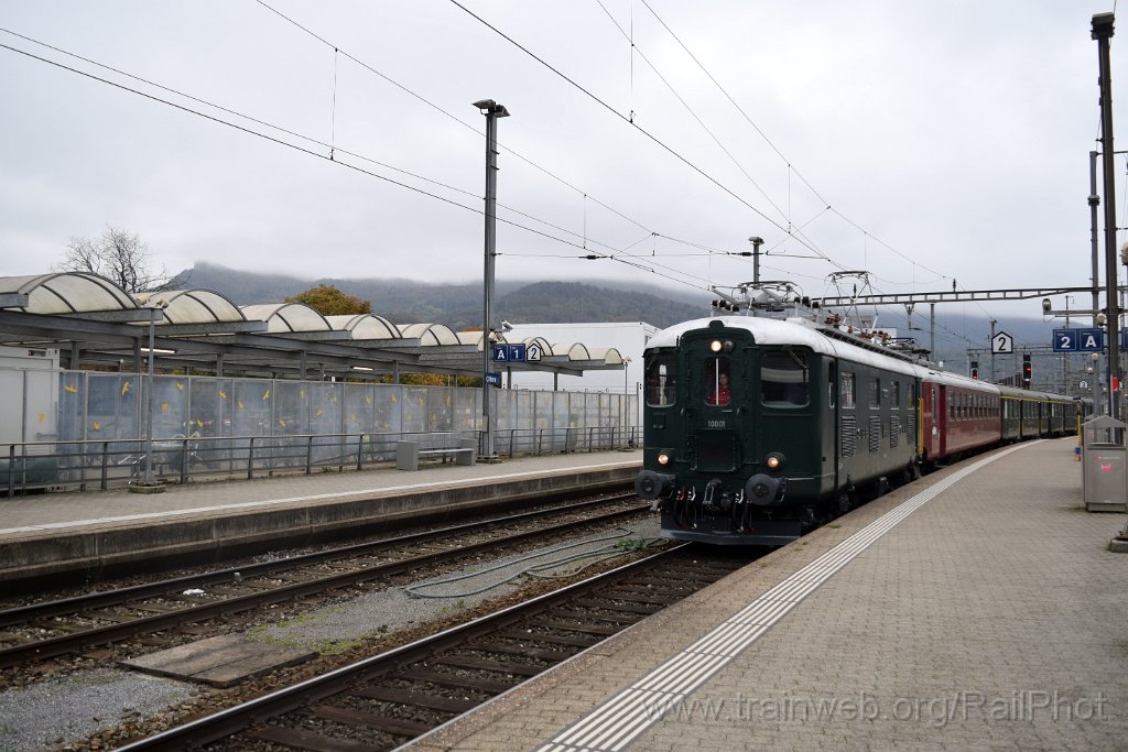 9424-0018-191024.jpg - SBB-CFF Re 4/4' 10001 / Olten 19.10.2024