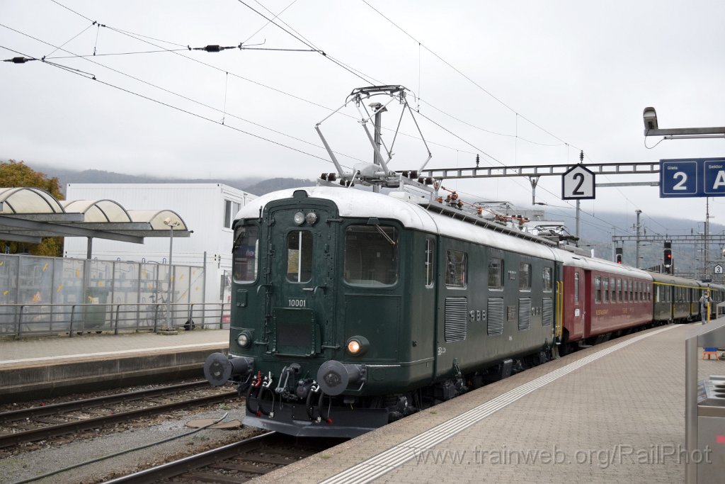 9424-0047-191024.jpg - SBB-CFF Re 4/4' 10001 / Olten 19.10.2024