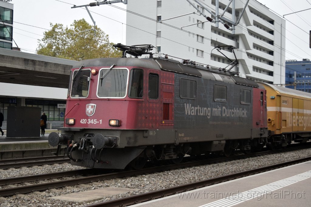 9434-0002-251024.jpg - SBB-CFF Re 420.345-1 "Wartung mit Durchblick" / Zürich-Altstetten 25.10.2024