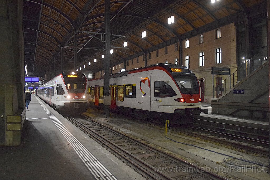 9438-0013-261024.jpg - SBB-CFF RABe 521.007 + RABe 521.010 "bwegt" / Basel 26.10.2024