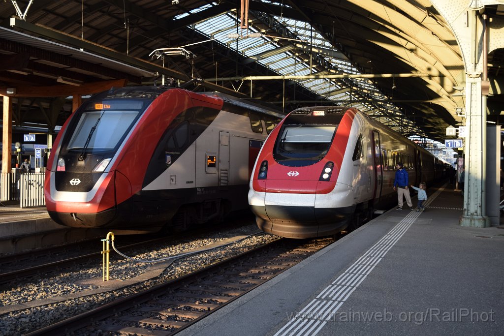 9440-0029-301024.jpg - SBB-CFF RABe 502.208 + ICN RABe 500.021 "Jeremias Gotthelf" / St.Gallen HB 30.10.2024