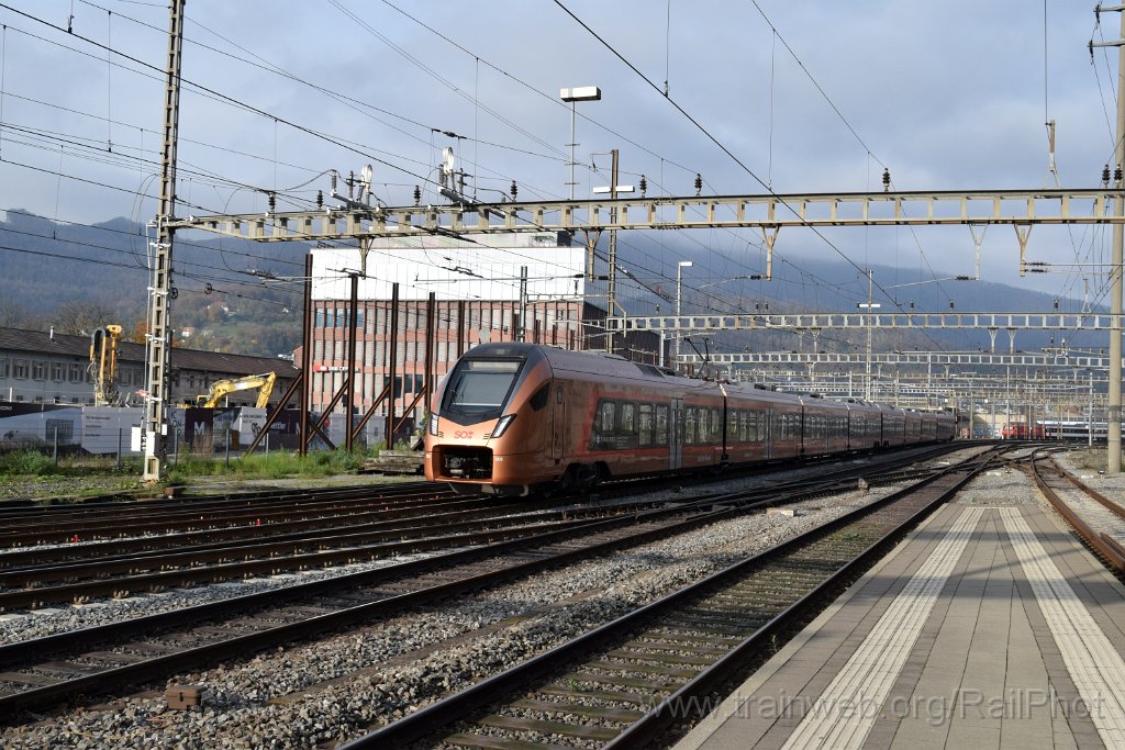 9472-0018-111124.jpg - SOB RABe 526.205-0 / Olten 11.11.2024