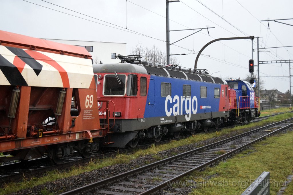 9488-0049-281124.jpg - SBB-CFF Am(a) 832.004-6 + Re 620.086-9 "Hochdorf" / Heerbrugg 28.11.2024