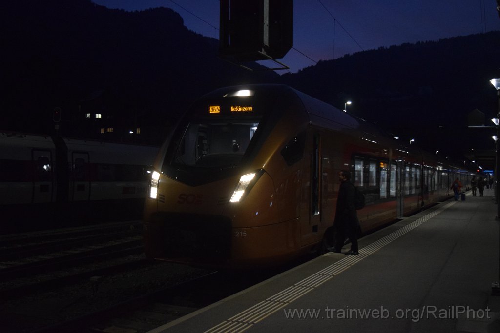 9587-0005-020325.jpg - SOB RABe 526.215-9 / Arth-Goldau 2.3.2025