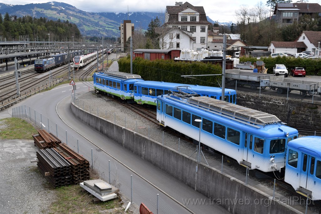 9610-0010-230325.jpg - ARB BDhe 2/4 13 "Migros" + Bt 23 "Migros" + BDhe 2/4 14 / Arth-Goldau 23.3.2025