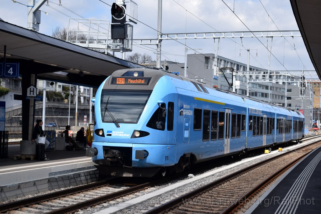 9615-0031-280325.jpg - TPF RABe 527.198 "Grisoni" / Fribourg 28.3.2025