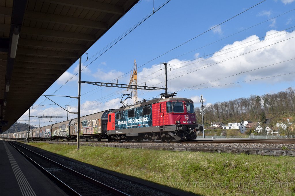 9625-0043-010425.jpg - SBB-CFF Re 420.243-8 "Wartung mit Durchblick" / Killwangen-Spreitenbach 1.4.2025